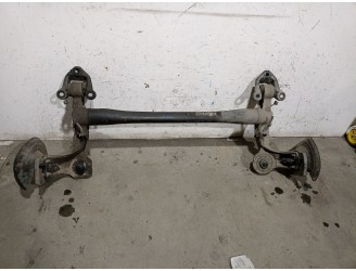 Recambio de puente trasero para opel astra h twintop (a04) 1.9 cdti (l67) referencia OEM IAM  5402234 