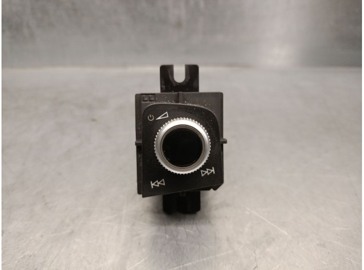Recambio de mando multifuncion para audi a4 b8 avant (8k5) 2.0 tdi referencia OEM IAM 8W1919616 8W2919616 