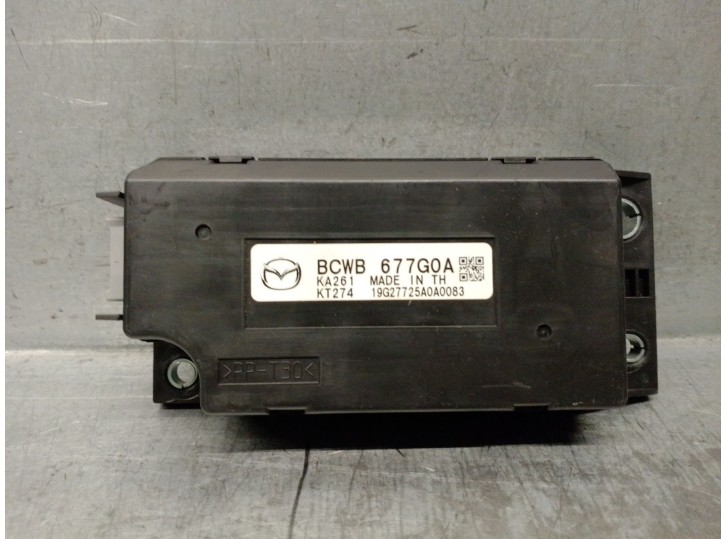 Recambio de centralita check control para mazda cx-30 (dm) skyactiv-g m hybrid referencia OEM IAM BCWB677G0A BCWB677G0A 