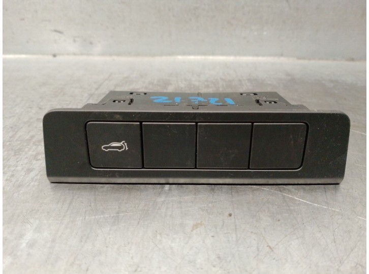 Replacement multifunction switch for Mazda CX-30 (DM) Skyactiv-G M Hybrid OEM IAM reference DFR56618 