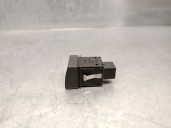 Replacement hazard warning switch for Audi A4 B8 Avant (8K5) 2.0 TDI OEM IAM reference 8W0941509A 8W0941509A 