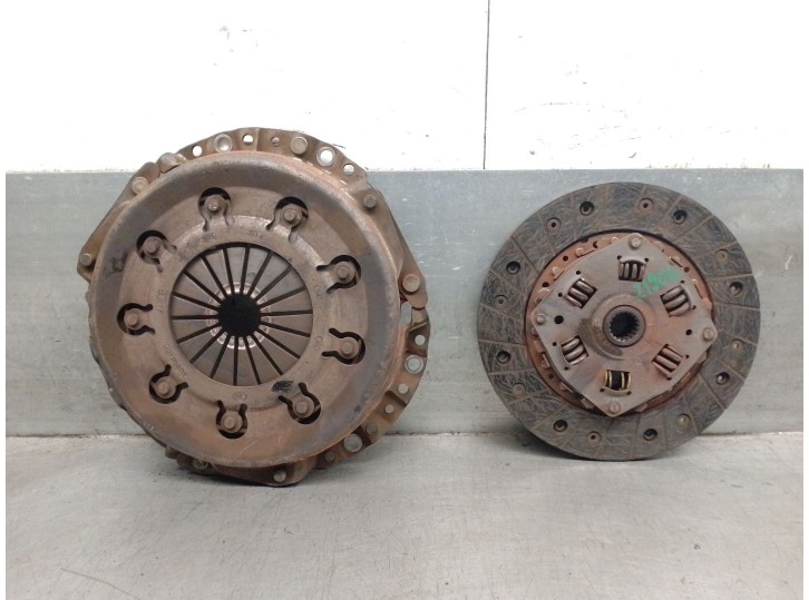 Recambio de kit embrague para peugeot 306 (7b, n3, n5) 1.9 std referencia OEM IAM 9615396480 2050W3 LUK