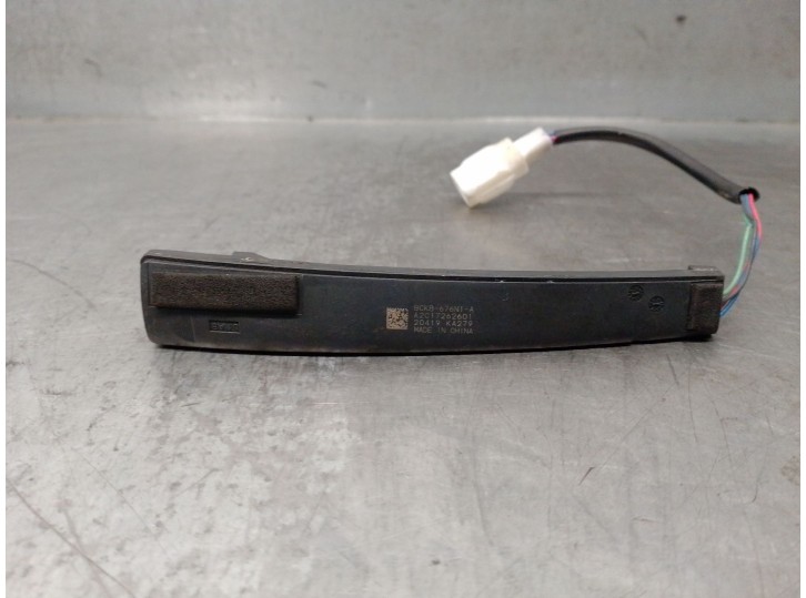 Recambio de antena para mazda cx-30 (dm) skyactiv-g m hybrid referencia OEM IAM BCKB676N1A 