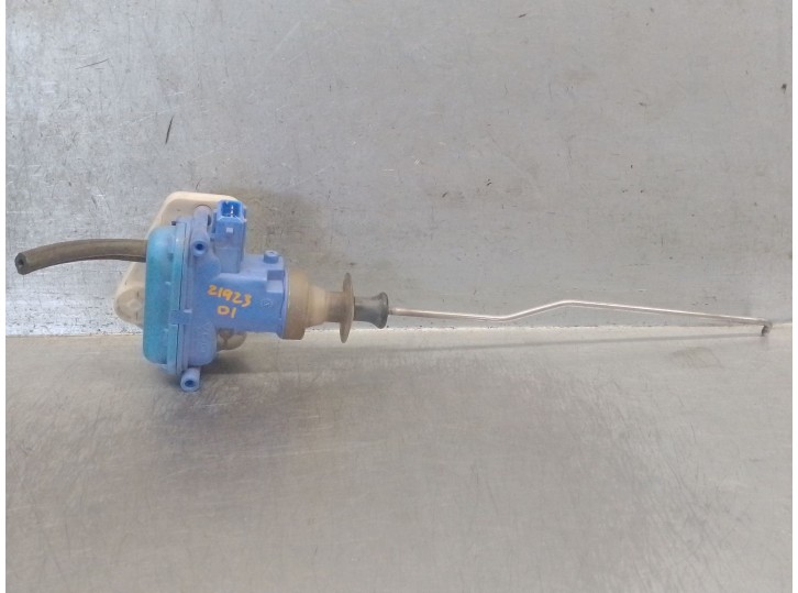 Recambio de motor cierre centralizado delantero izquierdo para audi coupe b3 (89, 8b3) 2.6 referencia OEM IAM 8A0862153 8A086215