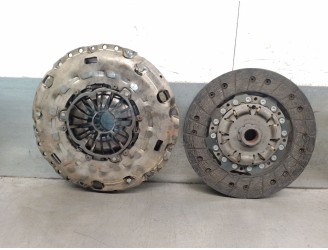 Recambio de kit embrague para skoda superb iii (3v3) 2.0 tdi referencia OEM IAM 04L141015E 04L141015E LUK