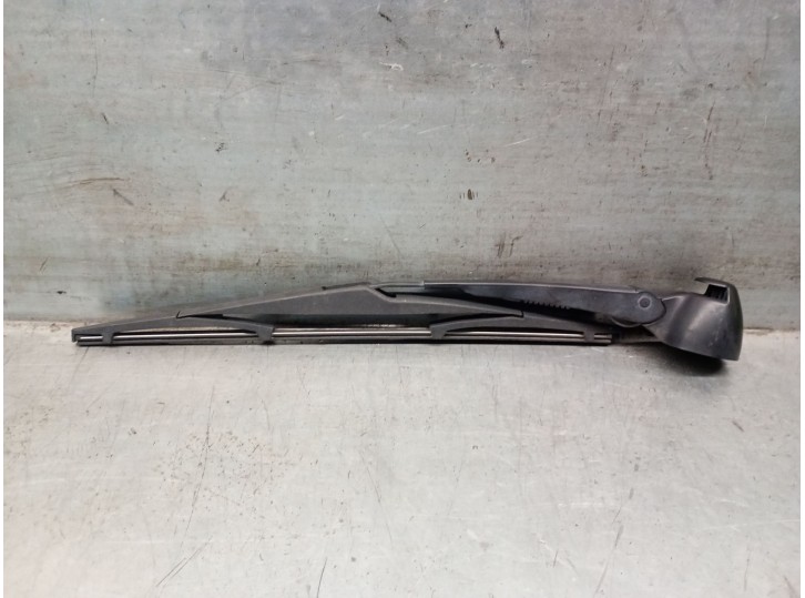 Recambio de brazo limpia trasero para volkswagen polo (6n2) 1.4 tdi referencia OEM IAM 6N0955707B  