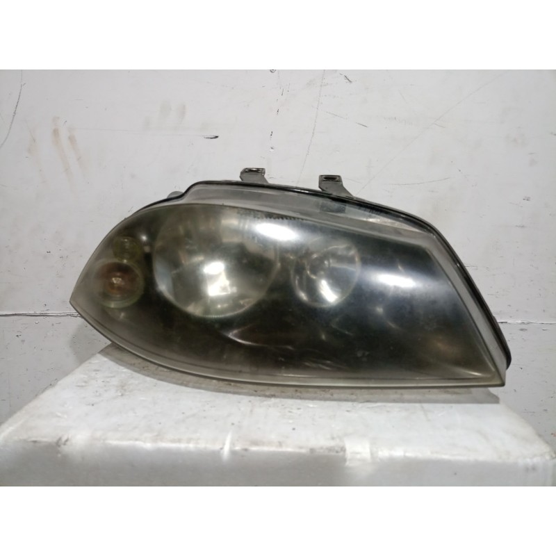 Recambio de faro derecho para seat ibiza iii (6l1) 1.4 tdi referencia OEM IAM  6L1941006M 