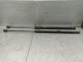 Replacement trunk / tailgate struts for Skoda Superb II (3T4) 2.0 TDI 16V 4x4 OEM IAM reference 3T5827550 