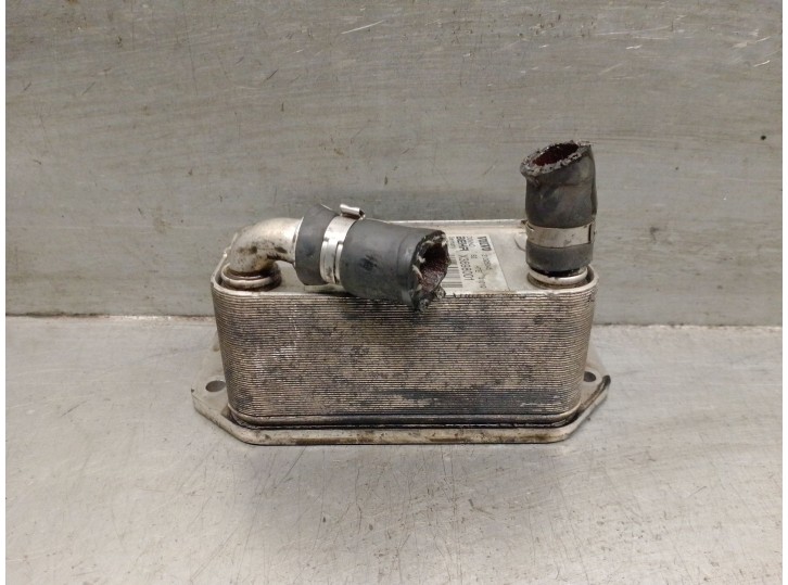 Recambio de enfriador aceite motor para volvo s60 ii (134) d3 referencia OEM IAM 31325045 31325045 BEHR