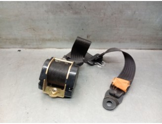 Replacement front right seat belt for BMW 7 Series (E23) OEM IAM reference 72111864520 