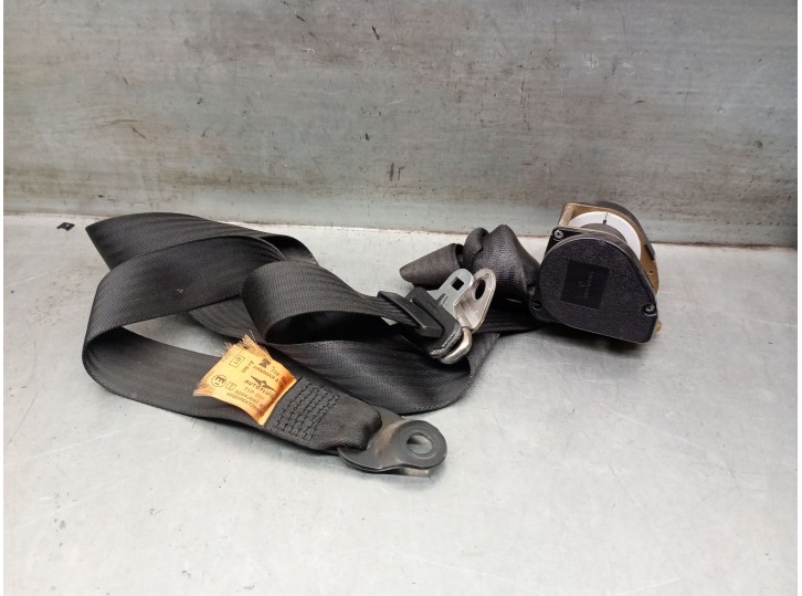 Recambio de cinturon seguridad delantero izquierdo para bmw serie 7 (e23) referencia OEM IAM 72111881415 