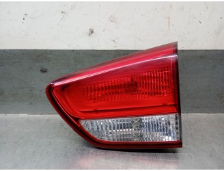 Recambio de piloto trasero derecho para kia carens iv 1.7 crdi referencia OEM IAM 92404A4010 92402A4020 