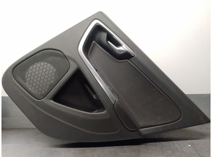 Recambio de guarnecido puerta trasera derecha para volvo s60 ii (134) d3 referencia OEM IAM 8635883RH 31363727 