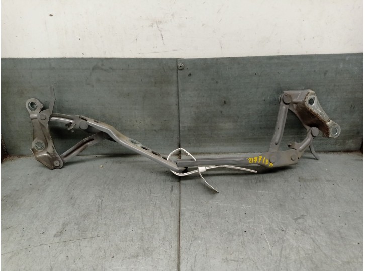 Recambio de bisagra capot para skoda superb ii (3t4) 2.0 tdi 16v 4x4 referencia OEM IAM 3T0823302B 3T0823301B