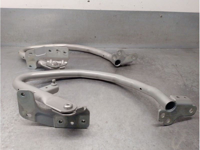 Recambio de bisagra porton para volvo s60 ii (134) d3 referencia OEM IAM 31349172 31349171 