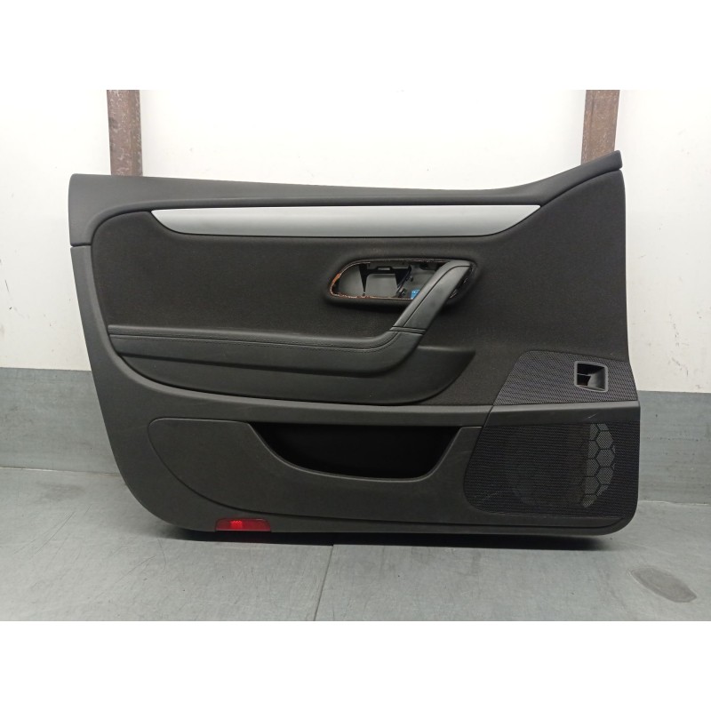 Recambio de guarnecido puerta delantera izquierda para volkswagen cc referencia OEM IAM 3C8867011 3C8867011CB 