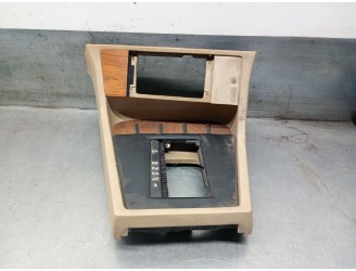 Recambio de consola para bmw serie 7 (e23) referencia OEM IAM 51161876453  