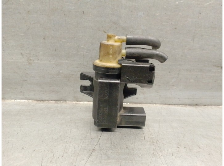 Recambio de electrovalvula vacio para volvo s60 ii (134) d3 referencia OEM IAM 31293961 70232502 PIERBURG