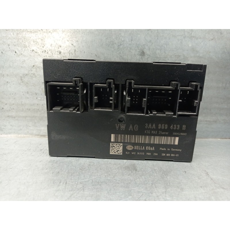 Recambio de modulo electronico para volkswagen cc referencia OEM IAM 3AA959433B  5DK00906461 HELLA