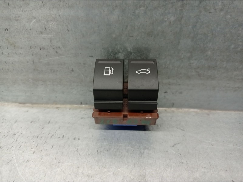 Recambio de interruptor para volkswagen cc referencia OEM IAM 3C0959903B  