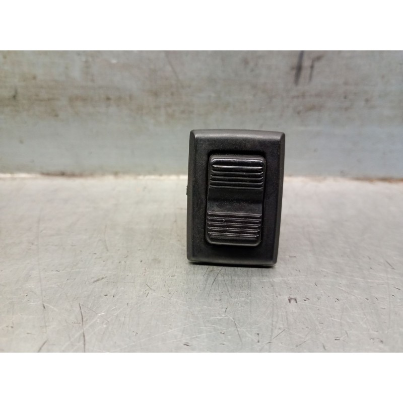 Recambio de interruptor para bmw serie 7 (e23) referencia OEM IAM 61311364169  