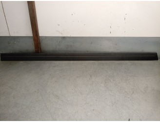 Recambio de molduras traseras para ford transit custom v362 furgoneta (fy, fz) 2.2 tdci referencia OEM IAM BK21V50463DGW 1860863