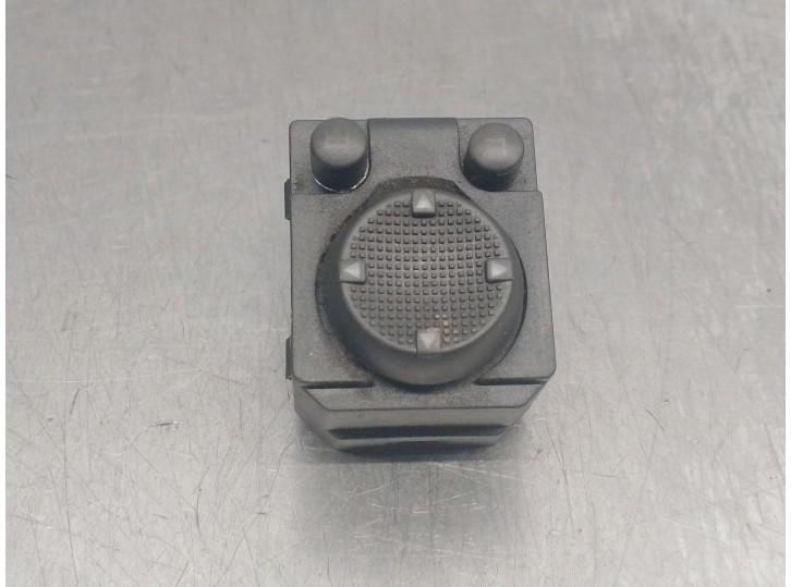 Recambio de mando retrovisor para volkswagen golf iii cabriolet (1e7) 2.0 referencia OEM IAM 1E1959565 1E1959565 