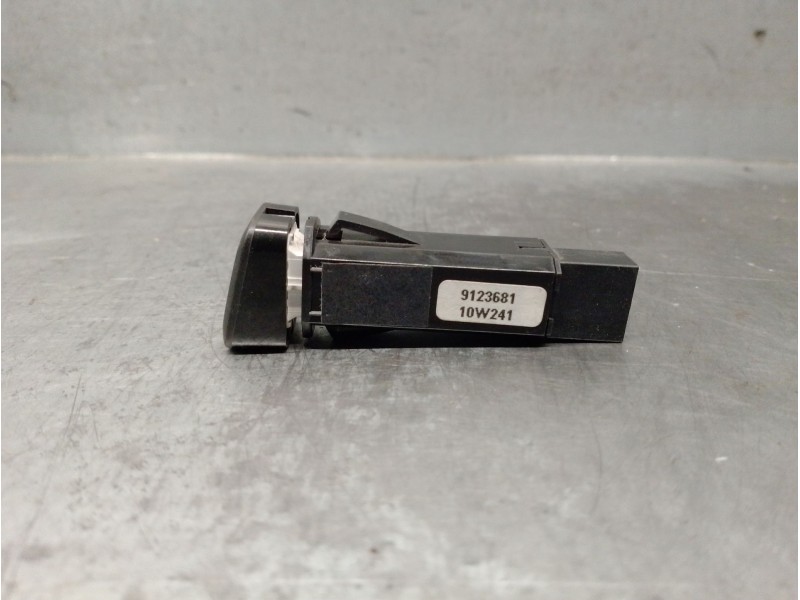 Recambio de warning para volvo s60 ii (134) d3 referencia OEM IAM 9123681  
