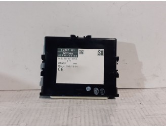 Recambio de centralita cierre para toyota auris (_e18_) 1.8 hybrid (zwe186_) referencia OEM IAM 8999002180  MB2325005953 DENSO