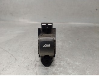 Recambio de mando elevalunas delantero derecho para volvo s60 ii (134) d3 referencia OEM IAM 31272012  