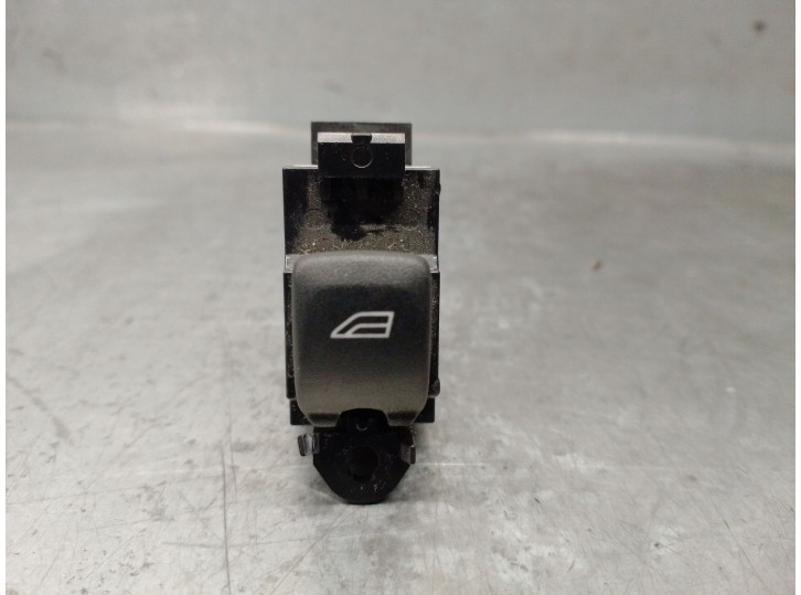 Recambio de mando elevalunas trasero derecho para volvo s60 ii (134) d3 referencia OEM IAM 31272013 