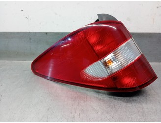 Recambio de piloto trasero izquierdo para ssangyong rodius i 2.7 xdi 4wd referencia OEM IAM 8360121303 8360121303 