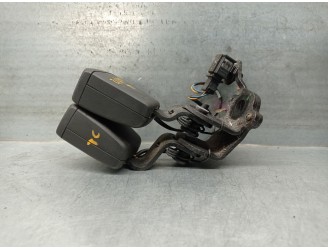 Recambio de enganche cinturon para skoda superb iii (3v3) 2.0 tdi referencia OEM IAM 3V0857739  
