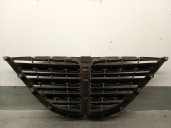 Recambio de rejilla delantera para ssangyong rodius i 2.7 xdi 4wd referencia OEM IAM 7945121010 7945021010 