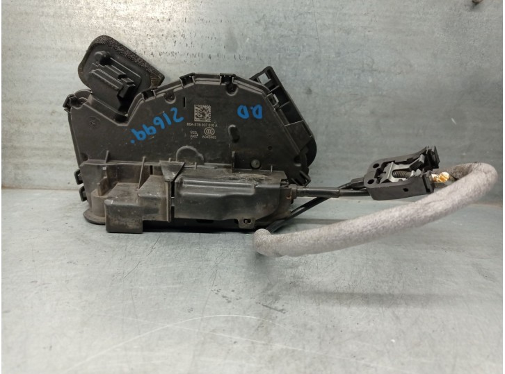 Recambio de cerradura puerta delantera derecha para skoda superb iii (3v3) 2.0 tdi referencia OEM IAM 5TB837016A 5TB837016A 