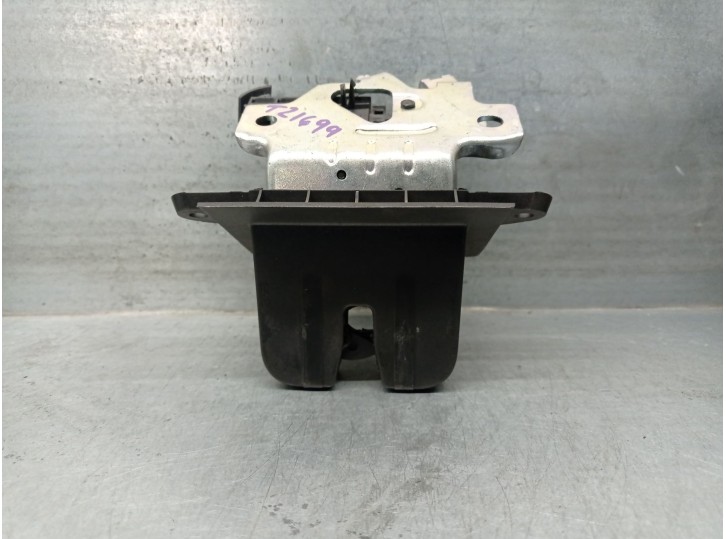 Recambio de cerradura maletero / porton para skoda superb iii (3v3) 2.0 tdi referencia OEM IAM 3V0827505C 