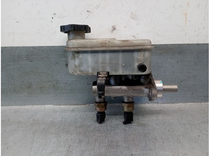 Recambio de bomba freno para ssangyong rodius i 2.7 xdi 4wd referencia OEM IAM BM1110983  