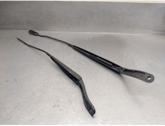 Recambio de brazo limpia delantero derecho para citroën jumpy iii furgoneta (v_) 1.6 bluehdi 115 referencia OEM IAM 9808465480 1