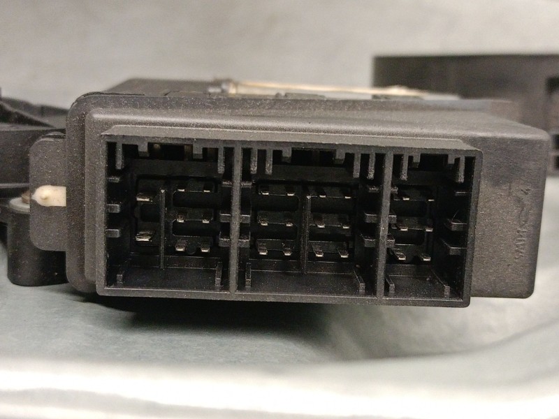 Recambio de elevalunas delantero derecho para volkswagen polo (9n1) 1.9 tdi referencia OEM IAM 6Q4837756 6Q4837462J 