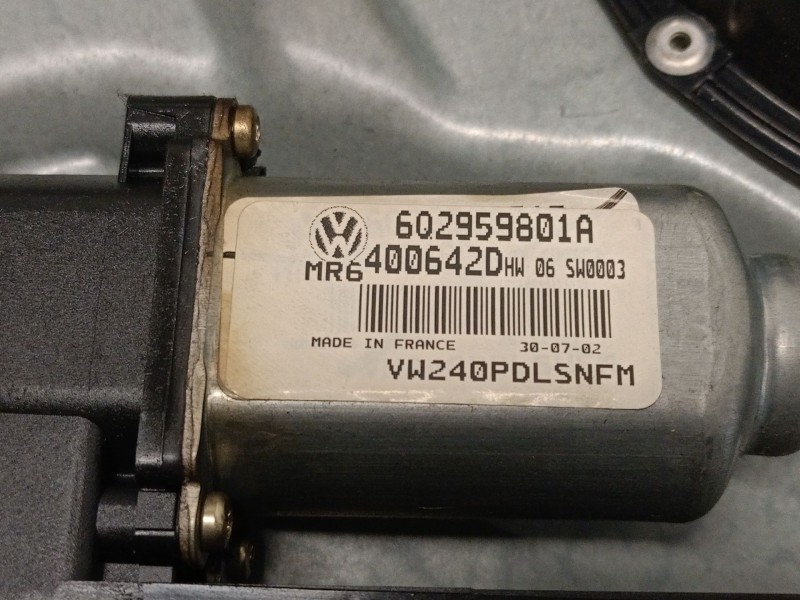 Recambio de elevalunas delantero derecho para volkswagen polo (9n1) 1.9 tdi referencia OEM IAM 6Q4837756 6Q4837462J 