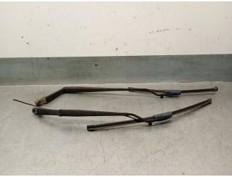 Recambio de brazo limpia delantero derecho para ssangyong rodius i 2.7 xdi 4wd referencia OEM IAM 7831121000 7831121000 