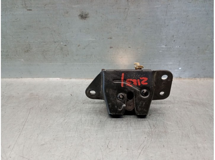 Recambio de cerradura maletero / porton para ssangyong rodius i 2.7 xdi 4wd referencia OEM IAM 7141021001 7141021001 