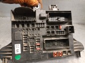 Recambio de caja reles / fusibles para opel insignia a (g09) 2.0 cdti (68) referencia OEM IAM 13277317 