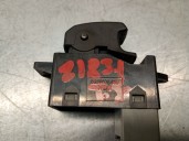 Recambio de mando elevalunas trasero izquierdo para ssangyong rodius i 2.7 xdi 4wd referencia OEM IAM 621W05450  