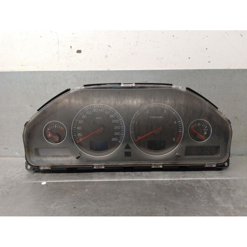 Recambio de cuadro instrumentos para volvo s60 i (384) d5 referencia OEM IAM 30746102  