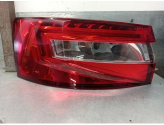 Recambio de piloto trasero izquierdo para skoda superb iii (3v3) 2.0 tdi referencia OEM IAM 3V5945207A 3V5945207A 