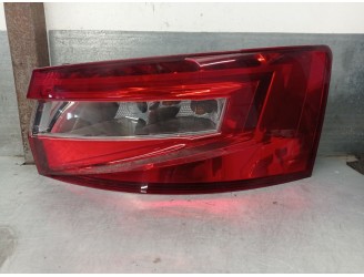 Replacement right rear light for Skoda Superb III (3V3) 2.0 TDI OEM IAM reference 3V5945208A 3V5945208A 