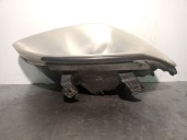 Replacement right headlight for SsangYong Rodius I 2.7 XDi OEM IAM reference 8310221303 8310221303 