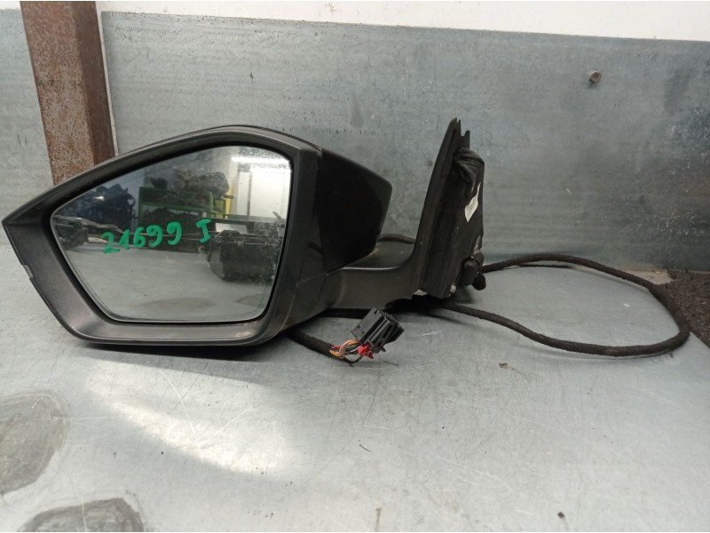 Recambio de retrovisor izquierdo para skoda superb iii (3v3) 2.0 tdi referencia OEM IAM 3V0857933 3V1857507 