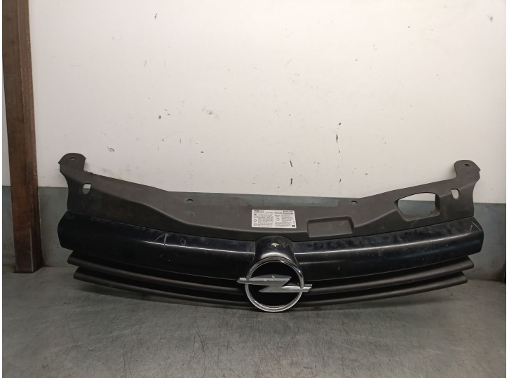 Recambio de rejilla delantera para opel astra h (a04) 1.7 cdti (l48) referencia OEM IAM 13108463 1320138 